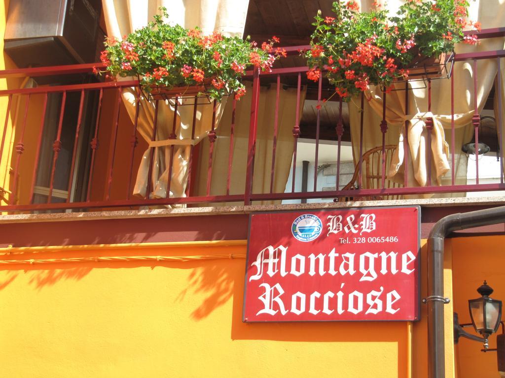 Montagne Rocciose Bed & Breakfast Frascineto Ngoại thất bức ảnh