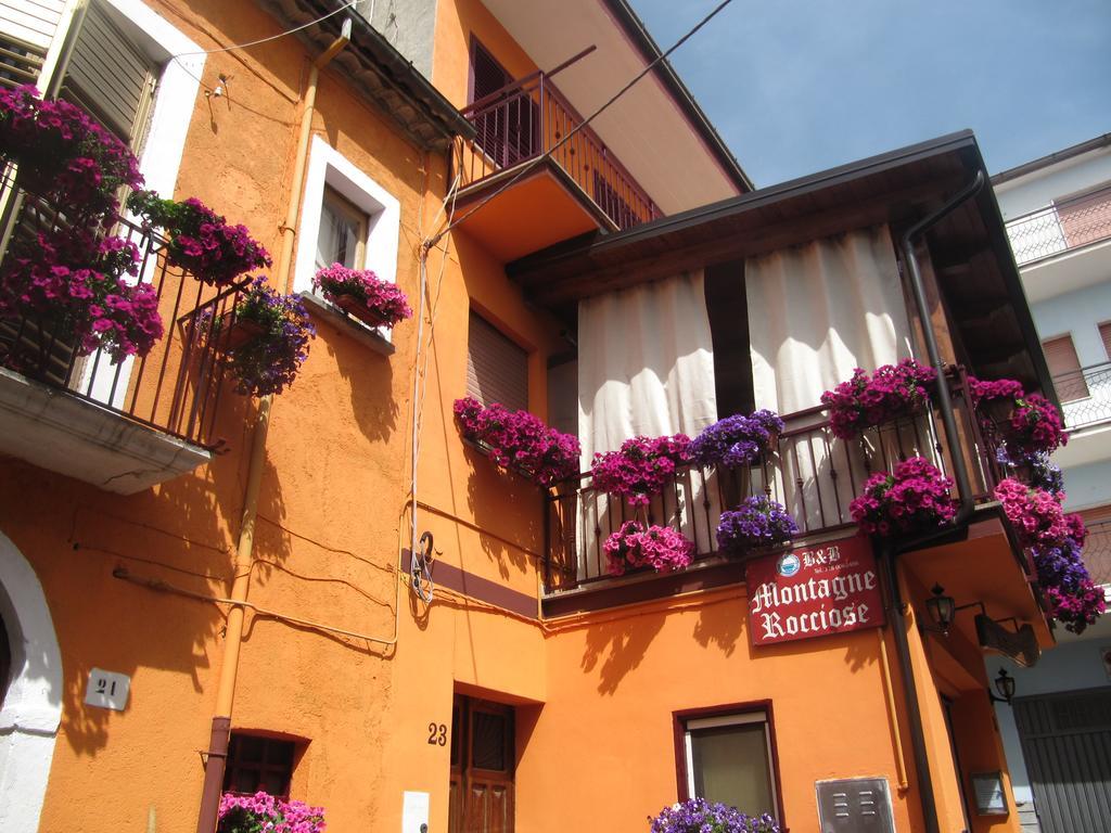 Montagne Rocciose Bed & Breakfast Frascineto Ngoại thất bức ảnh